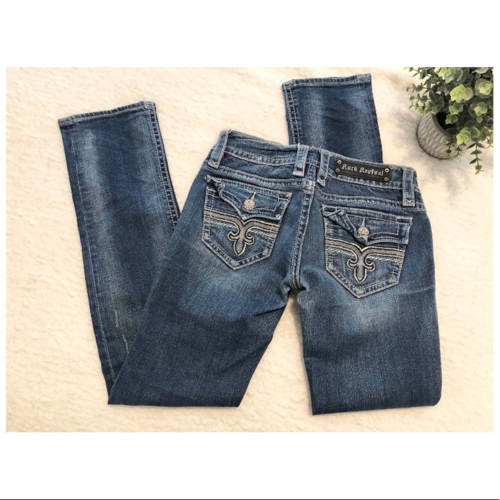 Rock Revival Women's Straight Leg Jeans - Medium Blue Wash